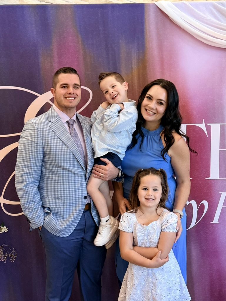 Kaylee, Derek and their children